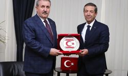 Dışişleri Bakanı Ertuğruloğlu, BBP Genel Başkanı Destici’yi kabul etti