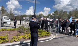 Meclis'te barikatlar kaldırıldı