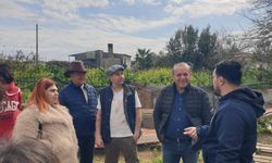 Bakan Ataoğlu, “Ada Çocukları” dizisinin çekim setine giderek gençlerle bir araya geldi