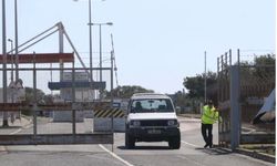 Shahed türü IHA ile saldırı gerçekleştirilen Ağrotur üssünde öğle saatlerinde yeniden sirenlerin çalmaya başladı