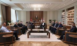 Erhürman Bankalar Birliği heyetini kabul etti