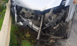 Girne-Tatlısu ana yolunda iki araç çarpıştı