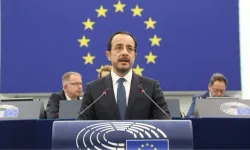 Hristodulidis: Kriz sona erdiğinde "sömürge kalıntısı" İngiliz üslerinin varlığı yeniden ele alınmalı