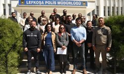 KTOEÖS Lefkoşa Polis Müdürlüğü önünde basın açıklaması yaptı