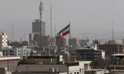 İran’da tüm okullarda uzaktan eğitime geçiliyor