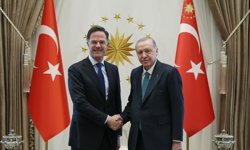 Erdoğan, Rutte ile görüştü