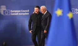 AB, Ukrayna'ya 90 milyar avroluk destek ve Rusya'ya 20'nci yaptırım paketi üzerinde anlaştı