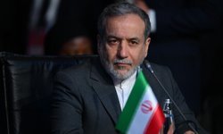 Erakçi: "(Müzakerelerde) Ülkenin çıkarlarını güvence altına almalıyız"