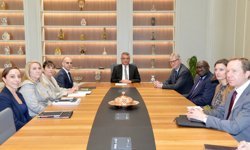 Erhürman, Lacroix ile görüştü