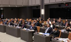 Genel Kurul’da hayat pahalılığı ödeneği uygulamasının yeniden düzenlenmesini öngören yasa tasarıları görüşülüyor