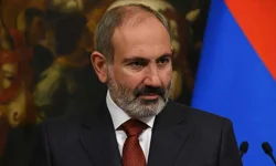 Ermenistan'da Türkiye bayrağı yakıldı