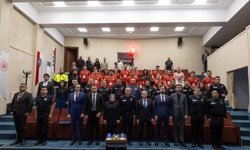 KKTC’den gazeteciler, Ankara’da düzenlenen savaş muhabirliği eğitimine katılıyor