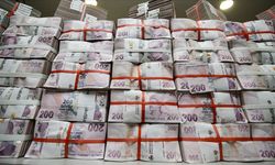 TCMB rezervleri 2 milyar 957 milyon dolar azaldı