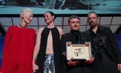 Altın Palmiye Ödülü'nün sahibi Rumen yönetmen Cristian Mungiu oldu