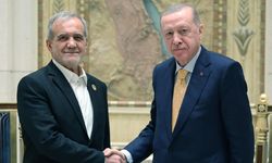 Erdoğan, Pezeşkiyan ile görüştü