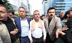Özgür Özel, CHP Genel Merkezi'nden ayrıldı