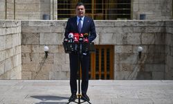 CHP'li Emre, 28 üyenin Parti Meclisi'nden istifa ettiğini açıkladı