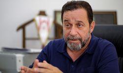 Serdar Denktaş, partisinin ekonomiye ilişkin önerilerini açıkladı