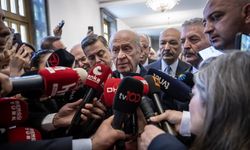 Bahçeli: “Cumhurbaşkanımız görevdedir, biz de arkasındayız"