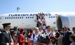 Filenin Sultanları şampiyonluk sonrası Türkiye'ye döndü