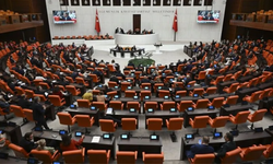 "Terörsüz Türkiye" süreci kapsamında hazırlanan çerçeve yasa TBMM’de 468 oyla kabul edildi