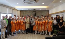 Halk Dansları Heyetinden Sadıkoğlu’na Ziyaret