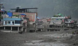 Nepal'deki selde hayatını kaybedenlerin sayısı 469'a çıktı
