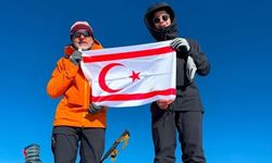 15 Yaşındaki Can, Ağrı Dağı Zirvesinde Tarihe Geçti
