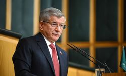 Ahmet Davutoğlu hakkında "Cumhurbaşkanına hakaret" suçundan soruşturma başlatıldı