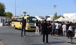 Arama-kurtarma çalışmaları devam ederken, kayıp yakınlarının Girne Limanı’ndaki bekleyişi sürüyor