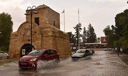 Meteoroloji, bugün saat 12.00’den 17.00’ye kadar kuvvetli yağış uyarısı yaptı