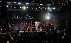 Hakan Altun Merit Park sahnesinde coşturdu