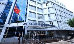 Mersin'deki yolsuzluk soruşturmasında Vahap Seçer ve 2 belediye başkanı tutuklandı
