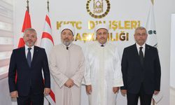 Diyanet İşleri Başkanı Arpaguş, Din İşleri Başkanı Moral'ı ziyaret etti