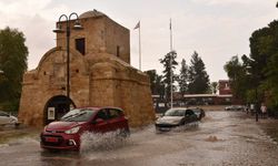 Meteoroloji, yarın saat 12.00’den 17.00’ye kadar kuvvetli yağış uyarısında bulundu