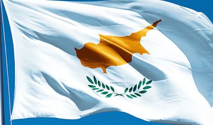 Güney Kıbrıs’ta Kültür Müsteşarlığının basın bülteninde “Kıbrıs Rum ve Kıbrıs Türk Dili” ifadesi kullanılmasına tepki