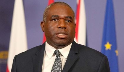 İngiltere Dışişleri Bakanı David Lammy Güney Kıbrıs’ı ziyaret etti