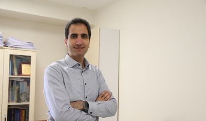 YKS öncesi ailelere "çocuklarının yanında olduklarını hissettirmeleri" önerisi