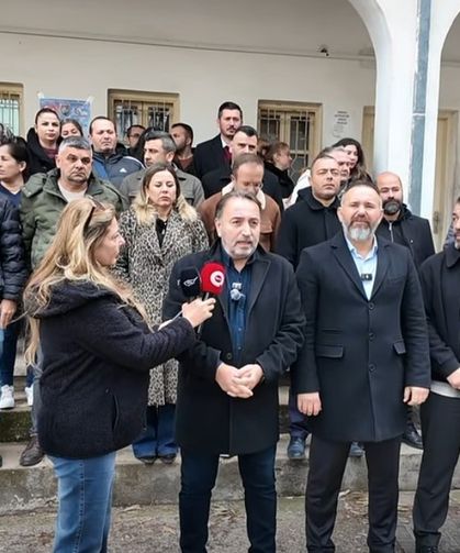 KTAMS, KAMUSEN ve KAMU-İŞ Gazimağusa ile İskele Gelir ve Vergi Dairelerinde tam gün greve gitti