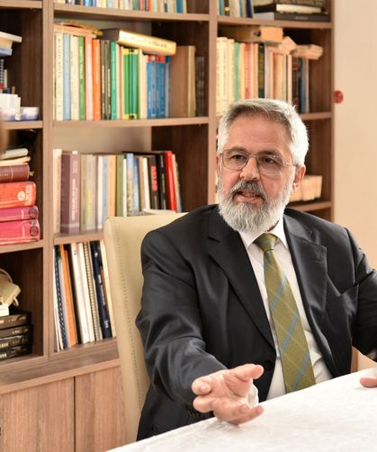 Pertev’den İngiliz Üsleri Hakkında Somut Öneriler