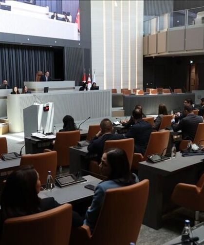 Motorlu Araçlar ve Yol Trafik (Değişiklik) Yasa Tasarısı onaylandı