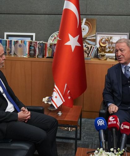 TBMM Milli Savunma Komisyonu Başkanı Akar Ankara Büyükelçisi İsmet Korukoğlu ile görüştü