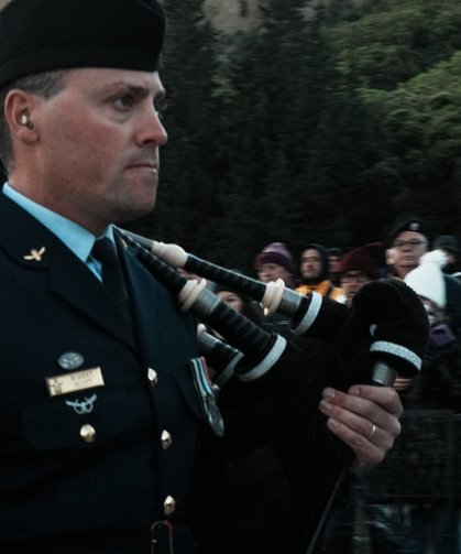 Anzak Koyu'nda geleneksel "Şafak Ayini" yapıldı