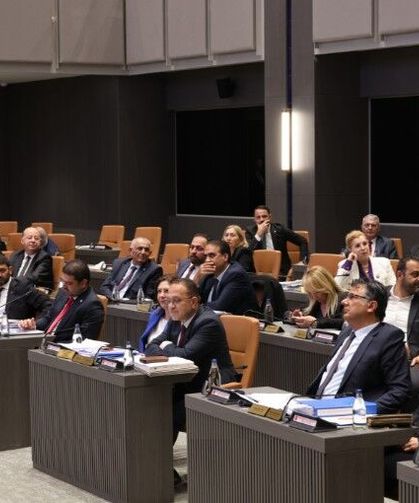 Genel Kurul’da hayat pahalılığı ödeneği uygulamasının yeniden düzenlenmesini öngören yasa tasarıları görüşülüyor