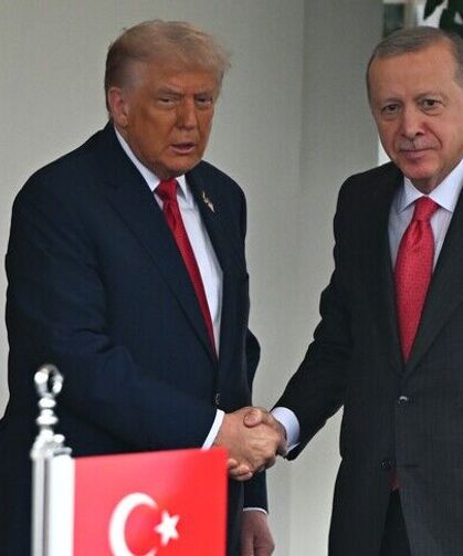 Türkiye Cumhurbaşkanı Erdoğan, ABD Başkanı Trump ile telefonda görüştü