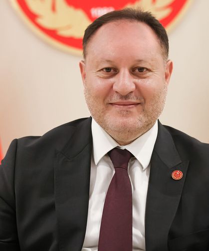 Öztürkler, “Bayramlar paylaşma kültürünün gelecek nesillere aktarıldığı en kıymetli zamanlardır”