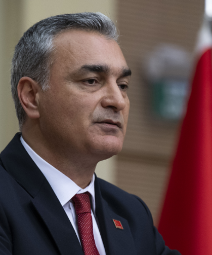 CHP Sözcüsü Sarı: "4 il başkanlığımız, merkez ilçelerle beraber görevden alındı, örgütler feshedildi"