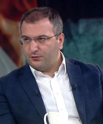 Cem Küçük gözaltına alındı