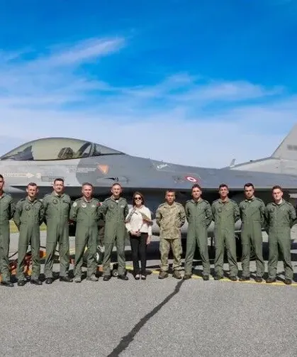 Türk F-16'ları NATO Geliştirilmiş Hava Polisliği Blok-72 nöbetini devraldı