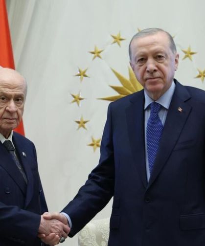 Erdoğan, Bahçeli'yi kabul etti